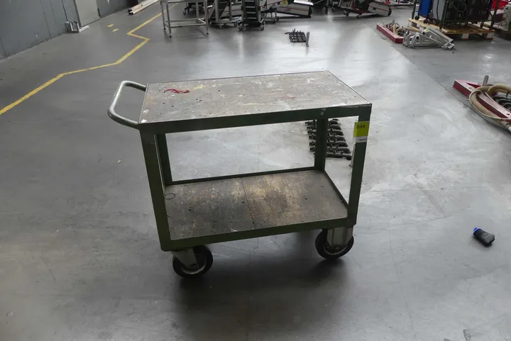 industrieller Tischwagen